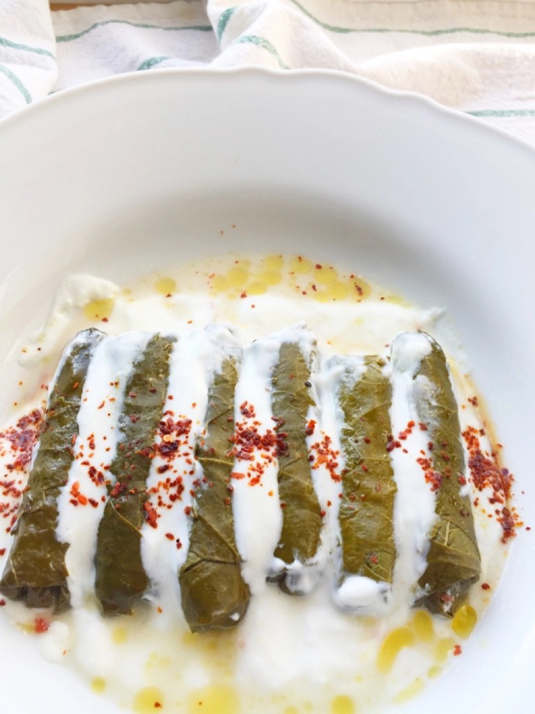Kıymalı yaprak dolması