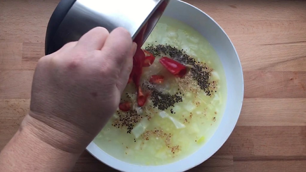 Kremalı kırmızı biber çorbası