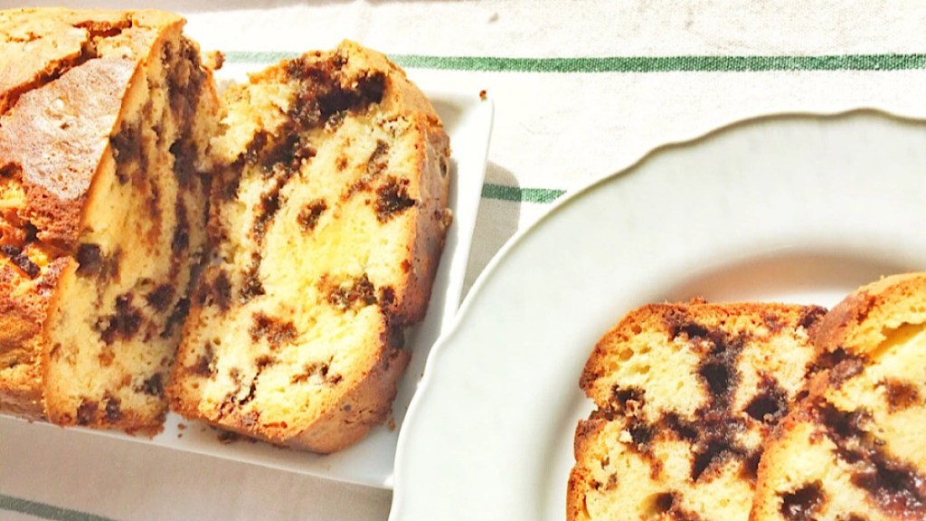 Çikolata parçacıklı kek