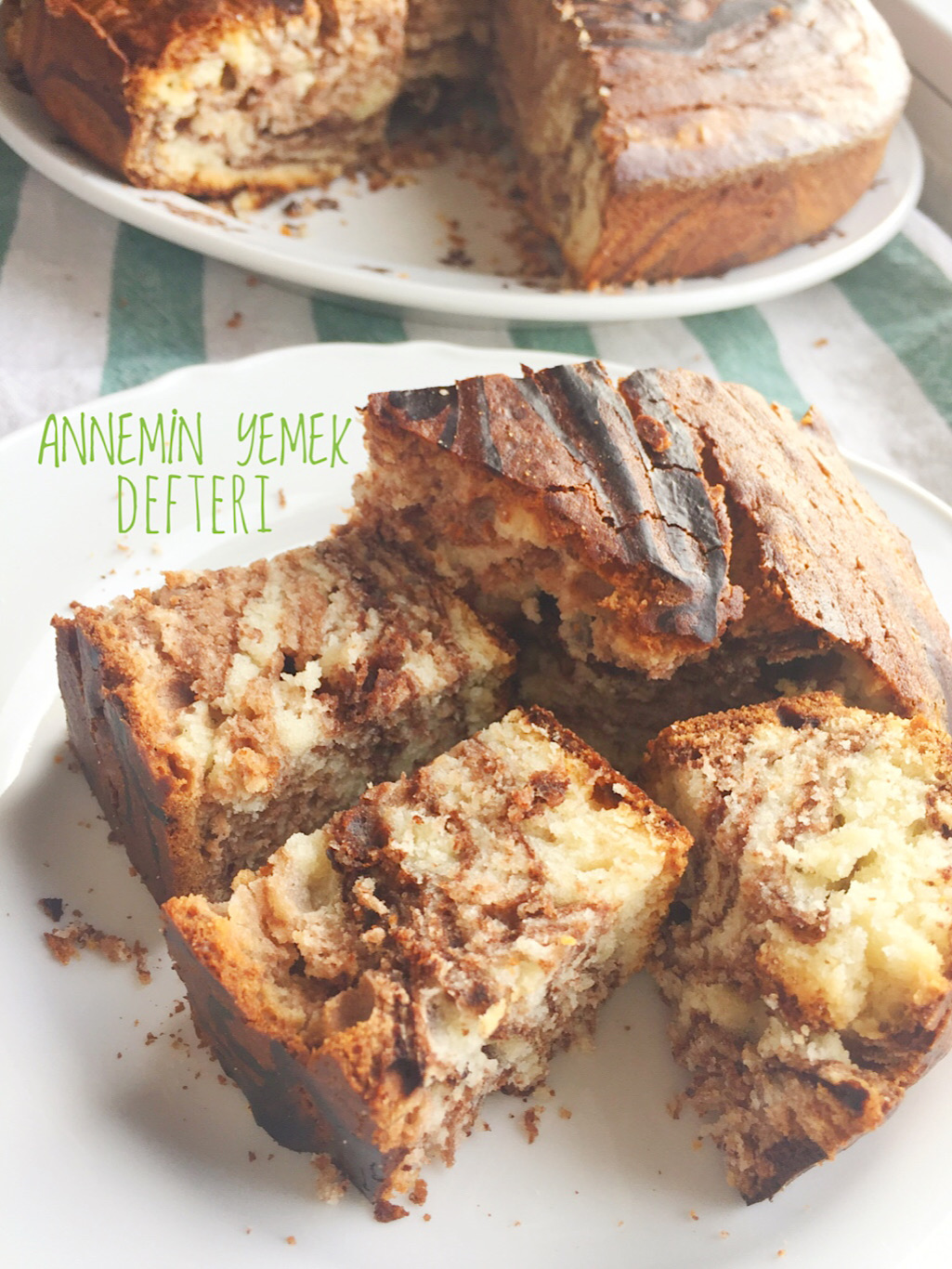 Çikolatalı karışık kek