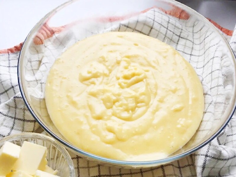 Tereyağlı pasta kreması