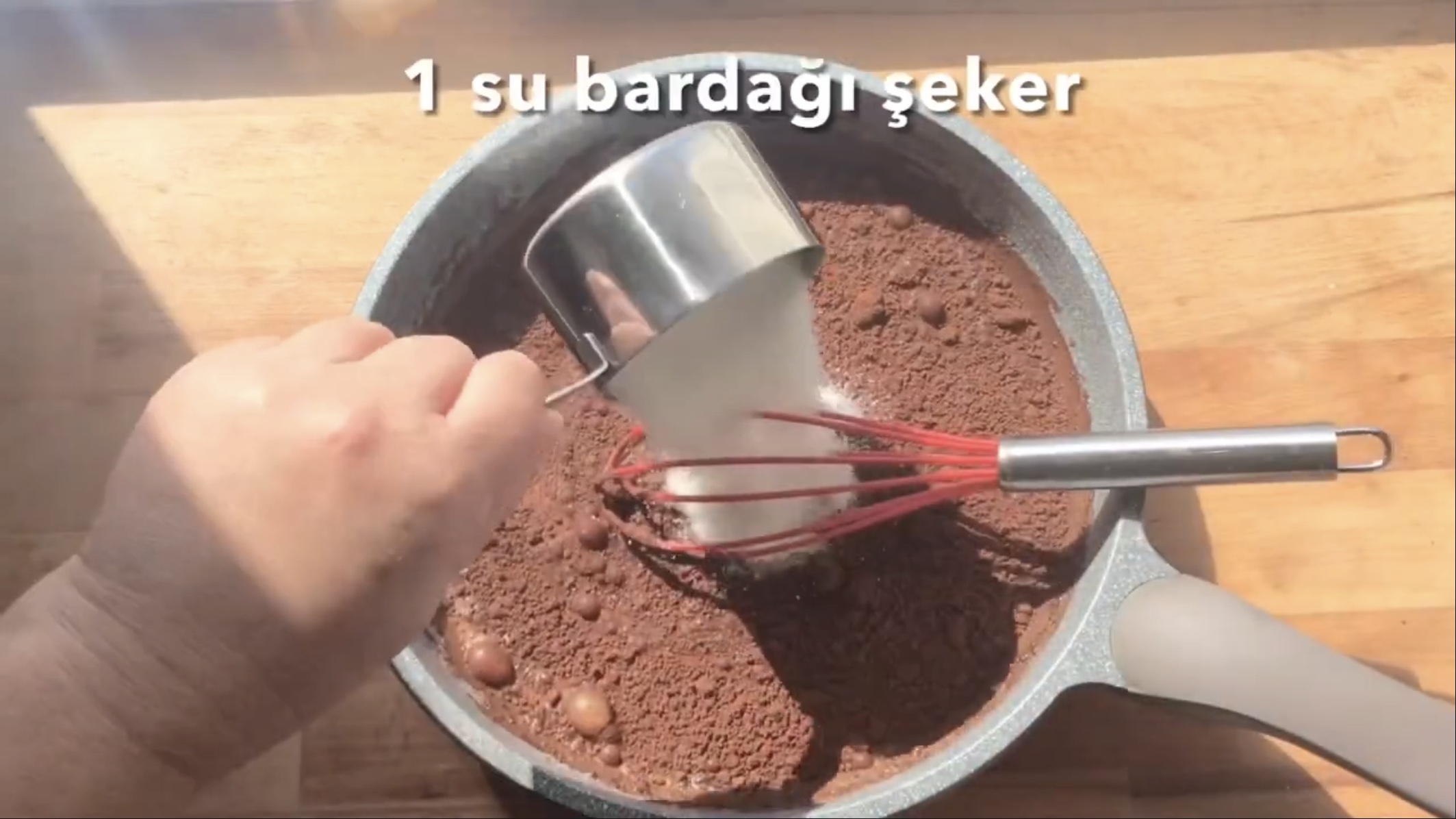 Çikolatalı dondurma